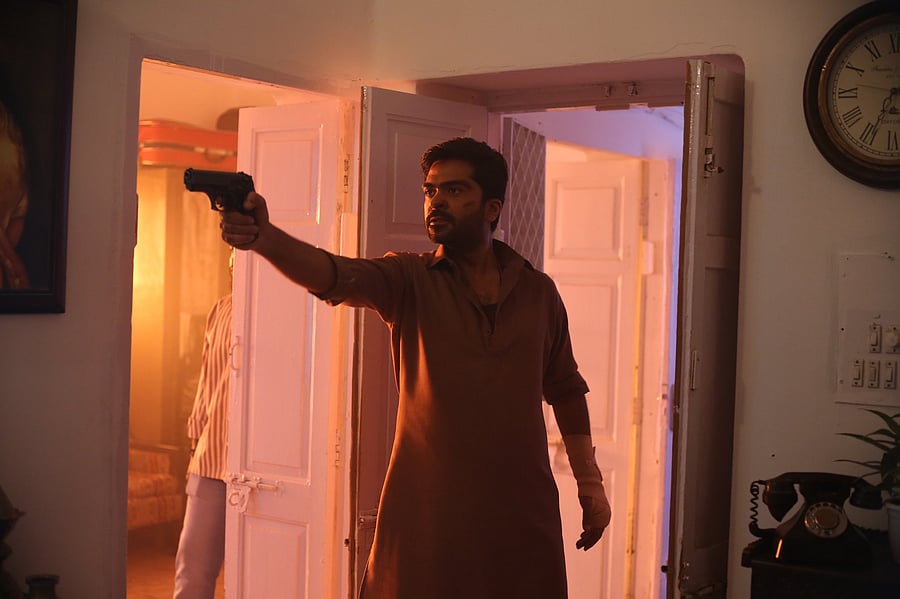 Silambarasan in 'Vendhu Thanindhathu Kaadu'