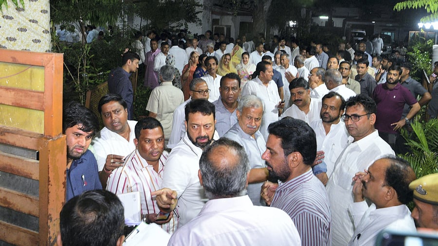 Rajasthan Congress MLAs preparing to leave for C P Joshi's residence, September 25, 2022. Credit: PTI Photo