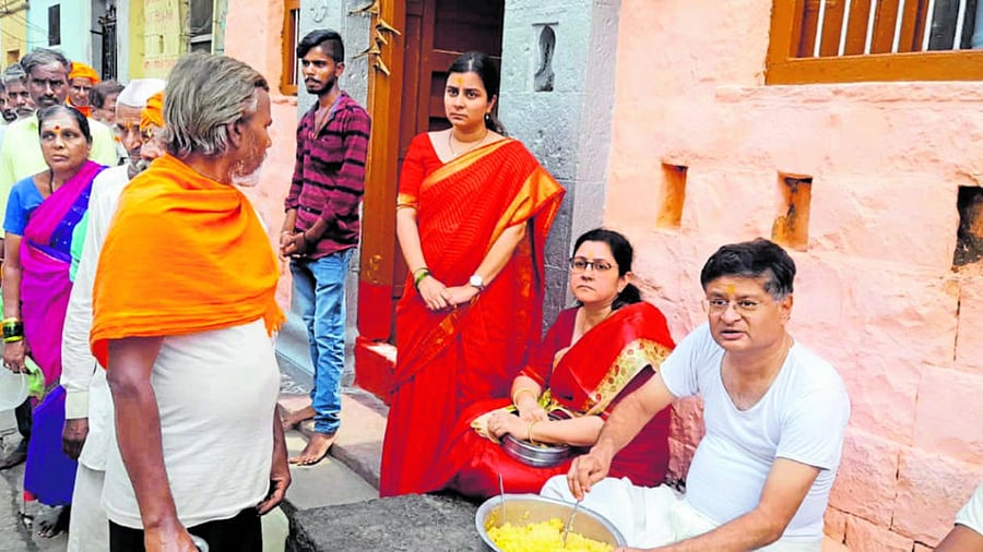 Residents said most of these families can't afford to look after their elderly due to acute poverty. Credit: Special Arrangement