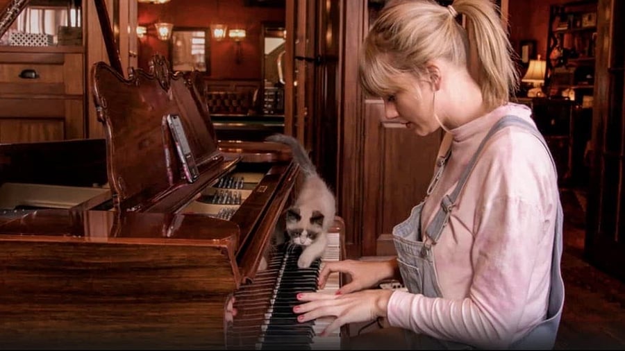 Taylor Swift in 'Miss Americana' (2020). Credit: IMDb