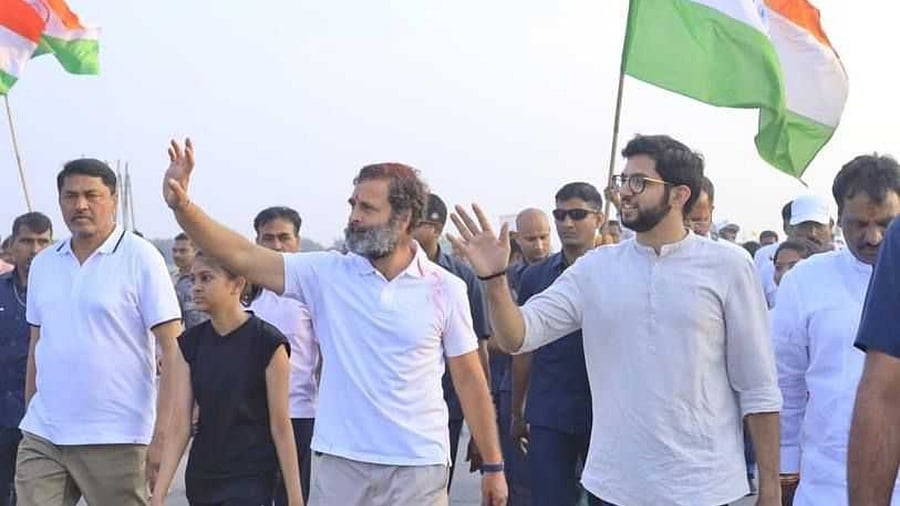 Aaditya Thackeray with Rahul Gaandhi in the Maharashtra leg of Bharat Jodo Yatra. Credit: Shiv Sena