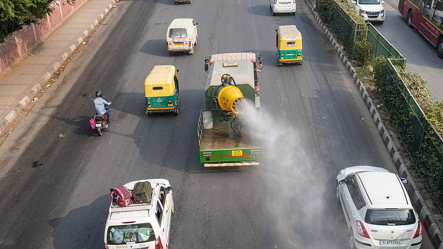 In an order issued on November 7, the transport department had said owners of vehicles found plying in violation of the rule would be prosecuted under the Motor Vehicles Act. Credit: PTI Photo