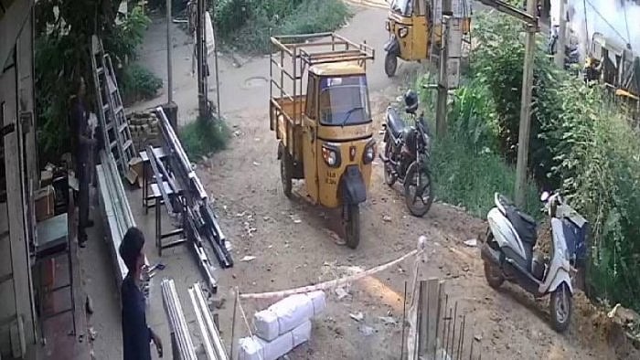 Smoke rises after the explosion inside autorickshaw in Mangaluru city. Credit: PTI Photo