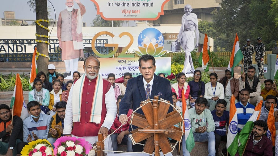 G20 Sherpa Amitabh Kant (R) with former union minister Vijay Goel. Credit: PTI Photo