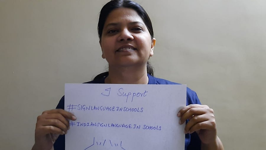 Saudamini Pethe, first deaf lawyer enrolled with Bar Council of Delhi. Credit: Twitter/saudamini_pethe