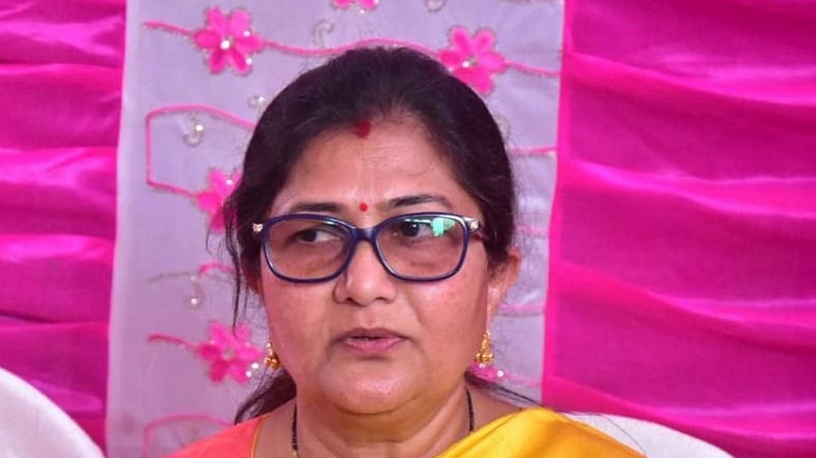 Muzrai Minister Shashikala Jolle. Credit: DH File Photo