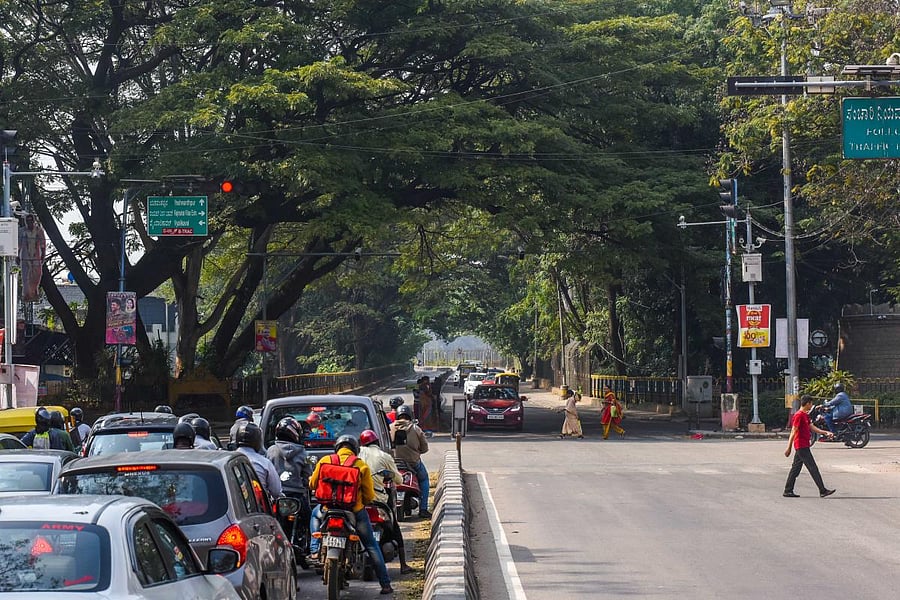 Bhashyam Circle from where the flyover starts. Credit: DH Photo/Pushkar V