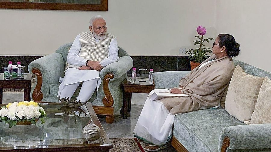 Prime Minister Narendra Modi in a meeting with West Bengal CM Mamata Banerjee in Kolkata. Credit: PTI Photo