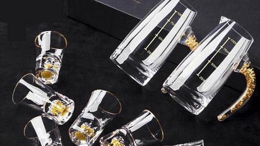 Price: Rs 20,999 (casadecristal.in)