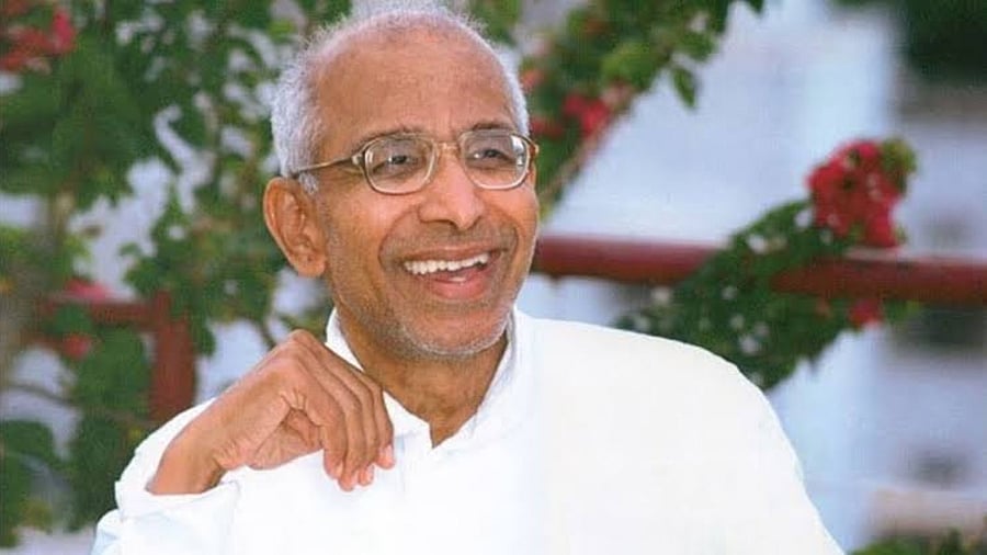 Siddeshwar Swami. Credit: Twitter/ @PMuralidharRao