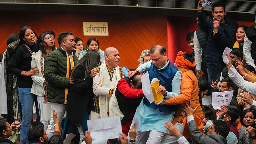 AAP and BJP councilors clash during the election of Mayor and Dy Mayor at the Civic Centre, in New Delhi. Credit: PTI Photo