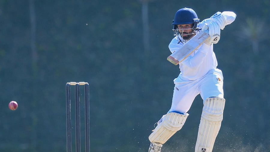 Shreyas Gopal of Karnataka (98) in action against Rajastan in the Ranji Trophy. Credit: DH Photo