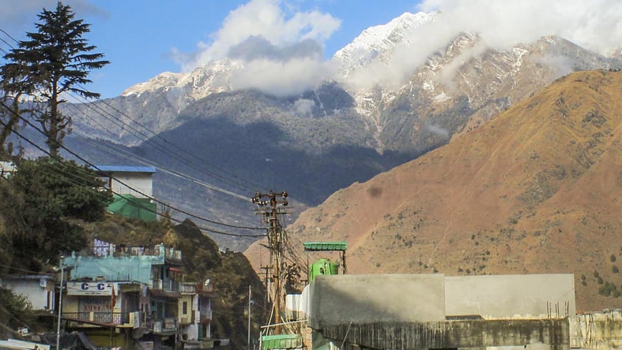Snow covered mountains near Joshimath in Chamoli district of Uttarakhand. Credit: PTI Photo