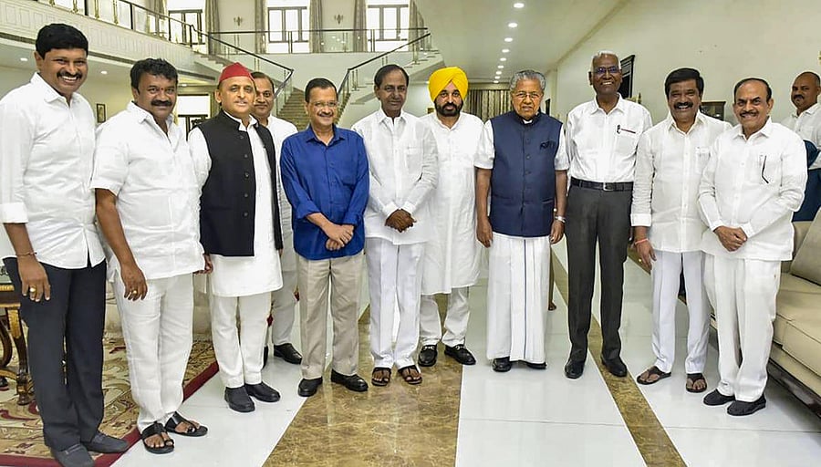 Telangana Chief Minister K Chandrashekar Rao with Chief Ministers Arvind Kejriwal (Delhi), Bhagwant Mann (Punjab), P Viajayan (Kerala), Samajwadi Party President Akhilesh Yadav, CPI leader D Raja and national leaders and farmers' representatives of many states ahead of BRS (Bharat Rashtra Samithi) party's rally in Hyderabad. Credit: PTI Photo