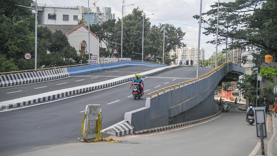 Sivananda Circle was one of the four places taken up by the BBMP for theme-based beautification. Credit: Special Arrangement
