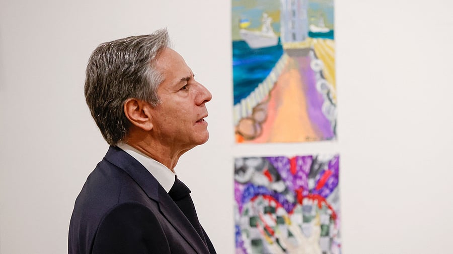 US Secretary of State Antony Blinken tours the "Children of War" art exhibition, featuring artwork from children in Ukraine, at the Ukrainian Institute of Modern Art in Chicago. Credit: AFP Photo