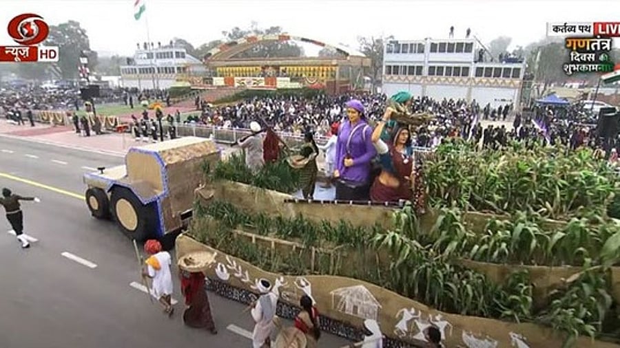 The tableau of ICAR showcased the flourishing crops of jowar, bajra, ragi, kutki and sanwa, besides new nutritional millet products. Credit: Screengrab DD National
