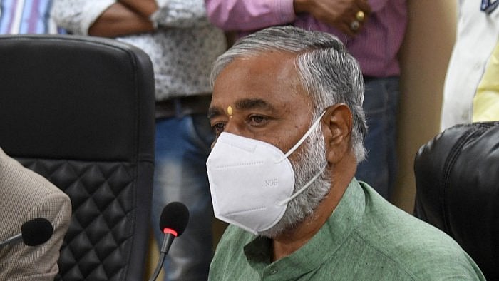 B C Nagesh. Credit: DH File Photo