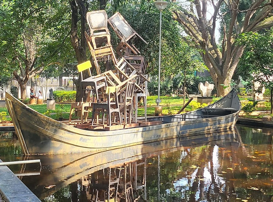 The installation at the entrance