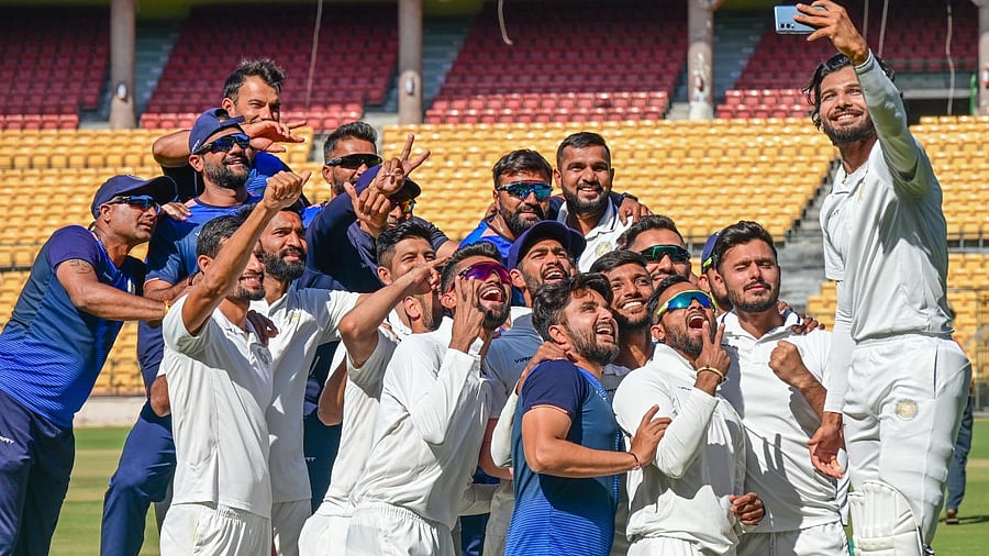 Saurashtra take on Bengal in the final at Kolkata. Credit: DH Photo