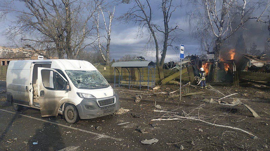 A view shows a van and a building damaged by a Russian missile strike, amid Russia's attack on Ukraine. Credit: Reuters Photo