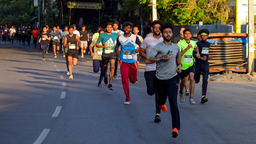 Nearly 1,700 people, including senior citizens, participated in Neerathon 2023. Credit: Special Arrangement