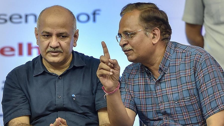 Manish Sisodia (L) and Satyendar Jain. Credit: PTI File Photo