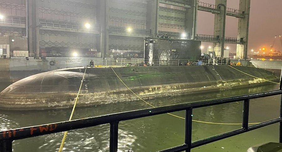 File image of INS Sindhukirti. Credit: Twitter/@NewsIADN