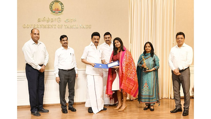 Stalin presented a shawl and memento to Gonsalves. Credit: Twitter/ @mkstalin 