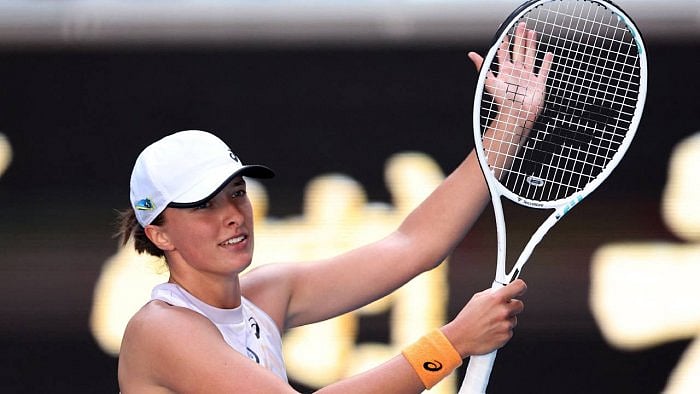 Swiatek suggested the injury was not serious enough to keep her sidelined for long, although she did not indicate a timeline for her return. Credit: AFP Photo
