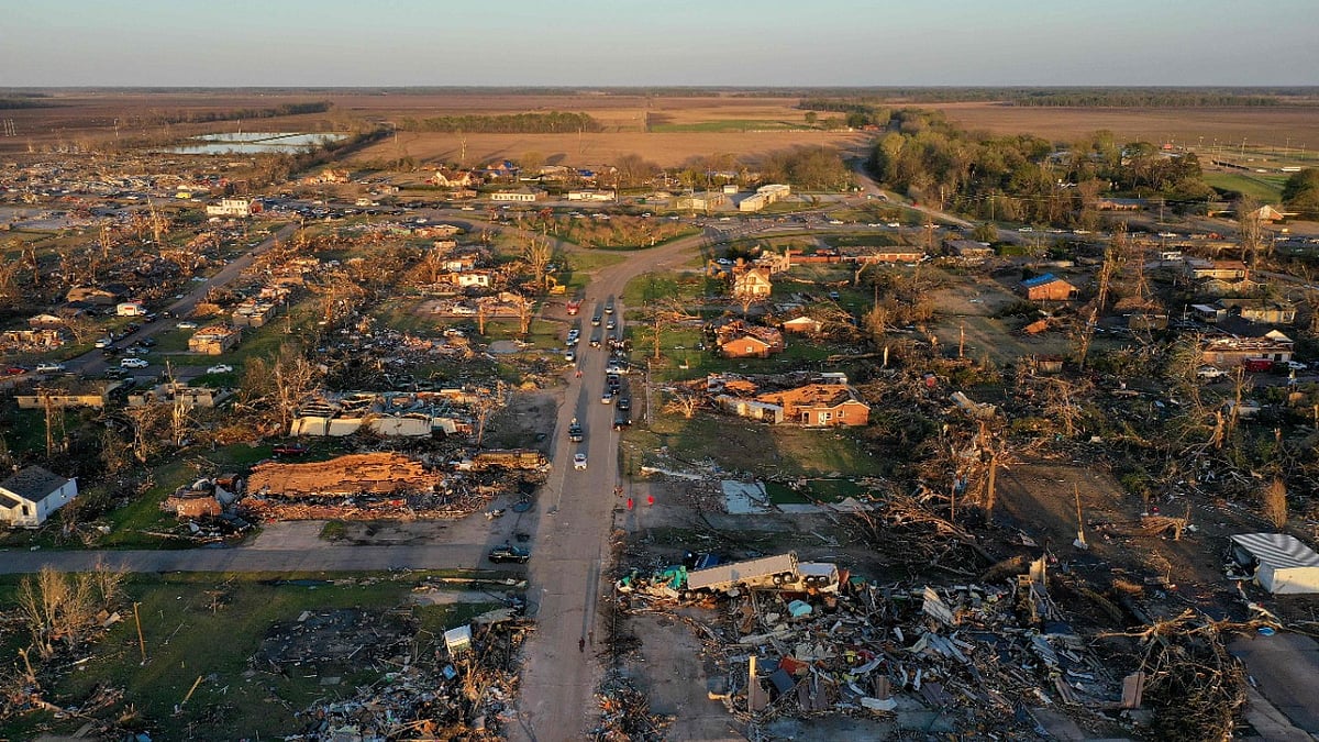 26 dead as tornado rips through Mississippi, Alabama in US