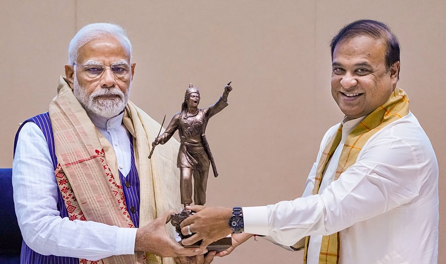 Prime Minister Narendra Modi with Assam CM Himanta Biswa Sarma, November 2022. Credit: PTI File Photo