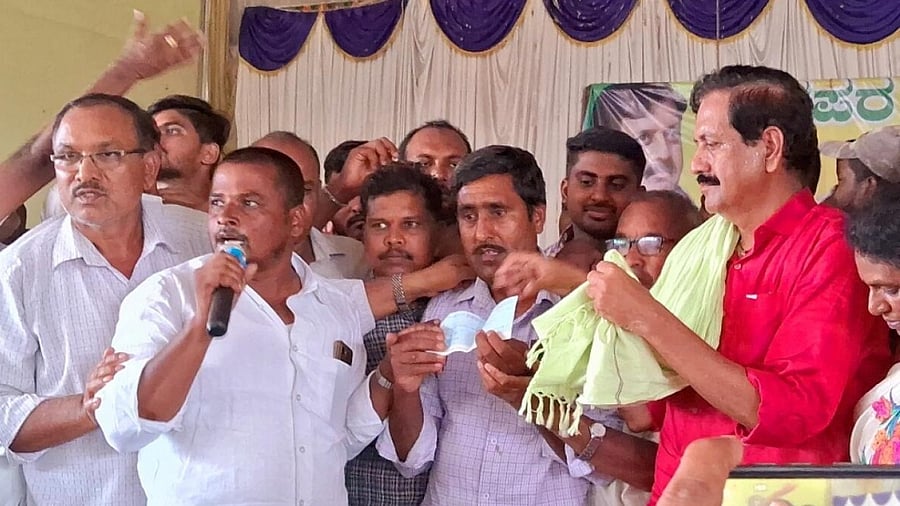 Datta said that a meeting of his supporters will be convened on April 13 to decide on filing of nomination and campaign. Credit: DH Photo