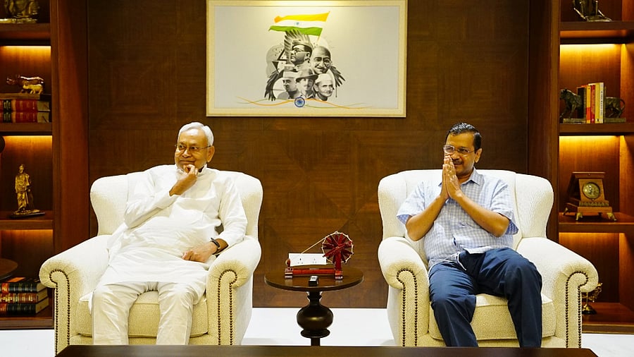 Nitish Kumar and Arvind Kejriwal. Credit: Twitter/@ArvindKejriwal