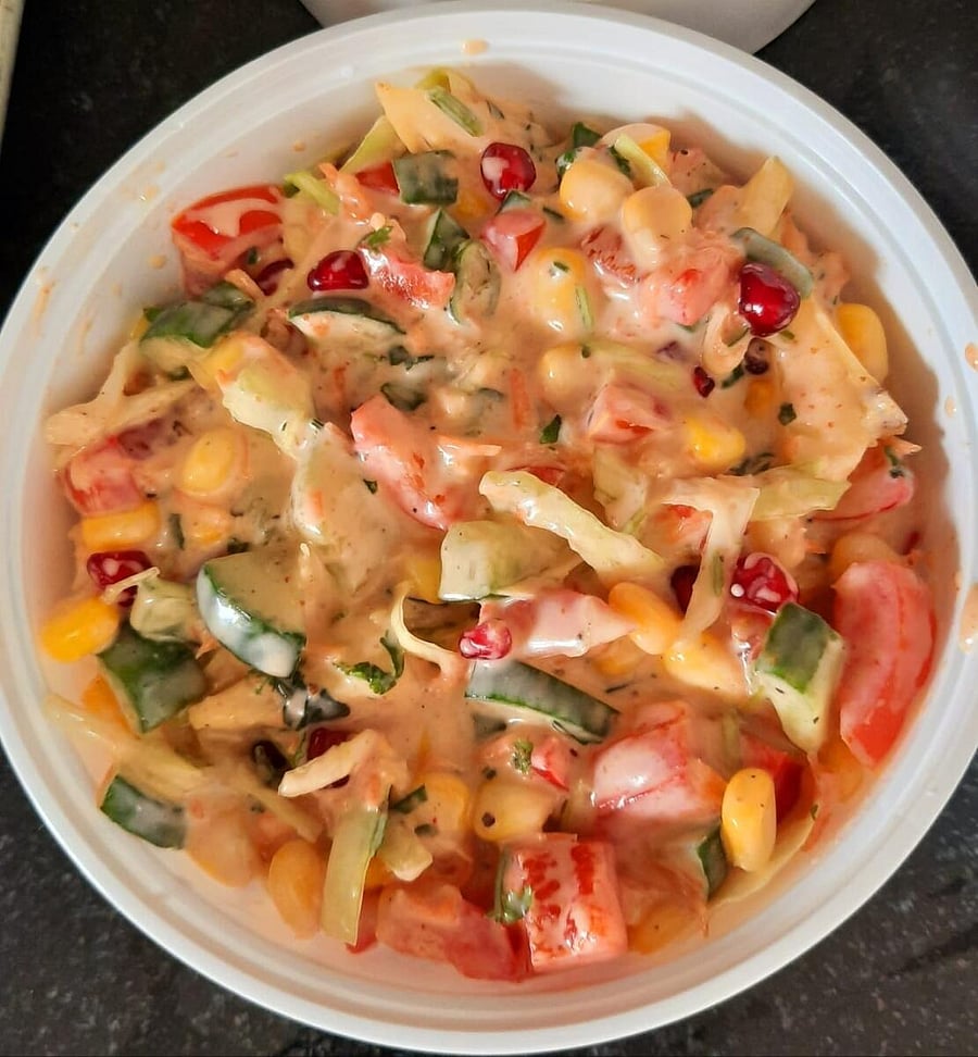 Yoghurt salad