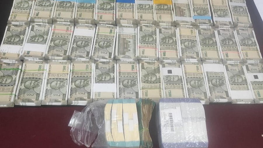 Sleuths seized valuables worth Rs 2.8 crore. Credit: Special Arrangement