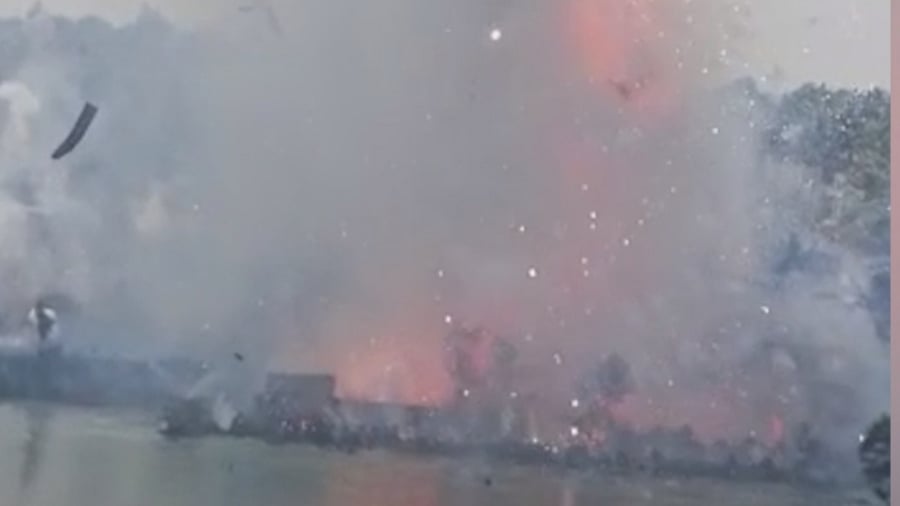 As many as 84 personnel of department of fire and emergency services (DFES) led by Chief Fire officer of Mysuru, P S Jayaramaiah. extinguished the fire after an operation for over three hours. Credit: Special Arrangement
