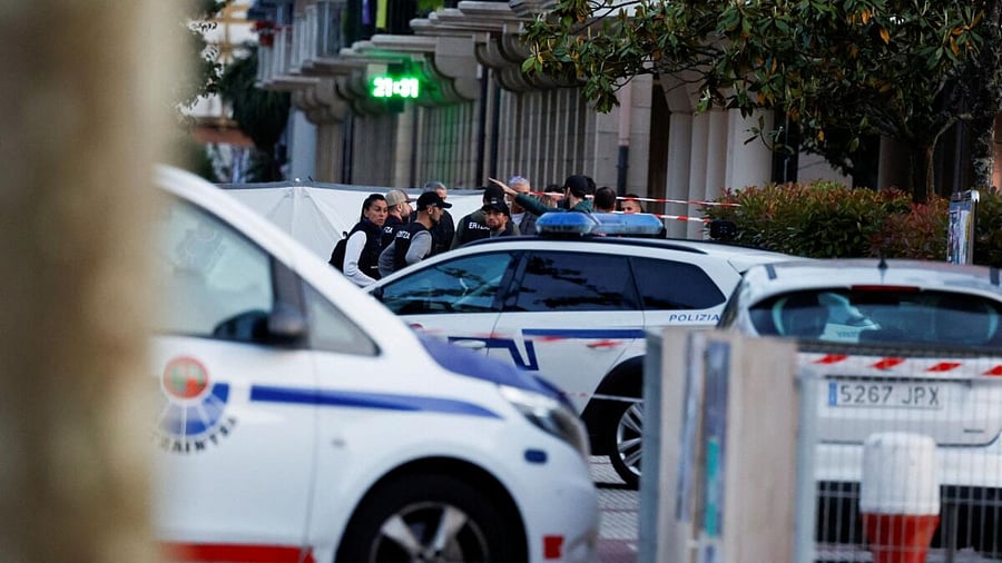 Police cordon off the area where a man and a woman died in a suspected bomb blast related to gender violence, according to the Basque regional security department, in Orio, northern Spain, May 16, 2023. Credit: Reuters Photo