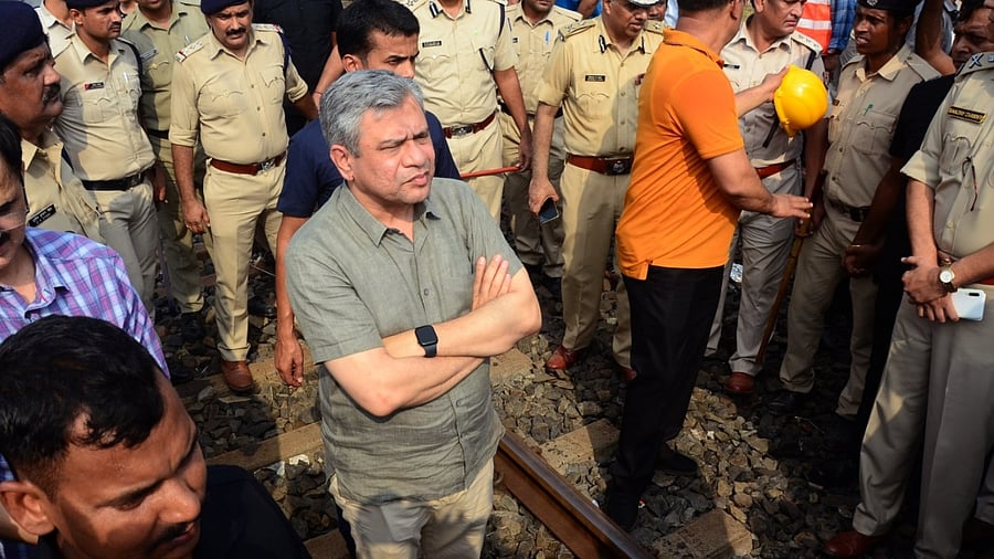 Railways Minister Ashwini Vaishnaw visits the site where Coromandel Express, Bengaluru-Howrah Express and a goods train derailed, in Balasore district, on Saturday, June 03, 2023. Credit: IANS Photo