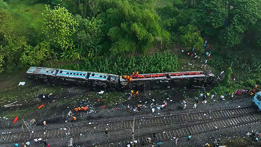 Rescue work underway in Odisha's Balasore district, Saturday, June 3, 2023. Credit: PTI Photo