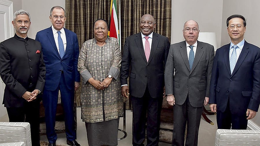 EAM S Jaishankar along with other BRICS ministers meets President of South Africa Cyril Ramaphosa, in South Africa. Credit: PTI Photo