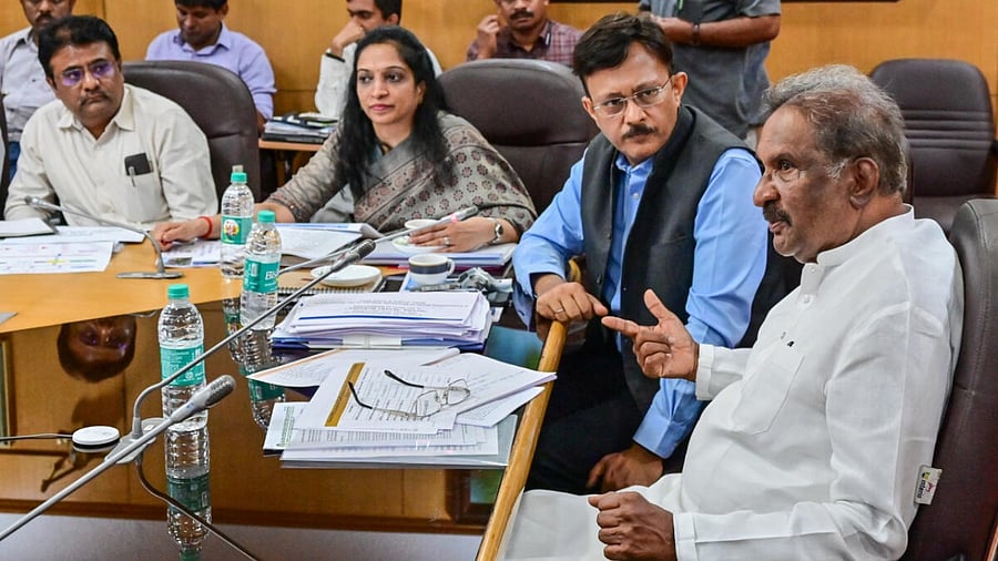  Energy Minister K J George. Credit: DH Photo