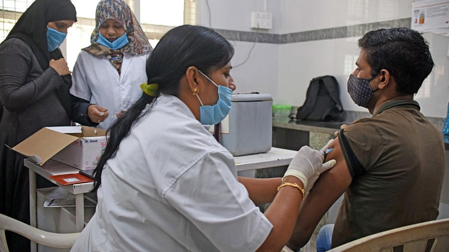 The Health Department has obtained permission from the Finance Department to procure two lakh doses. Credit: DH Photo