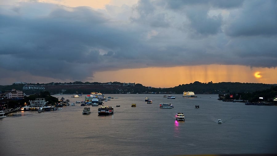 Dark clouds loom over the sky in Panaji. Credit: IANS Photo