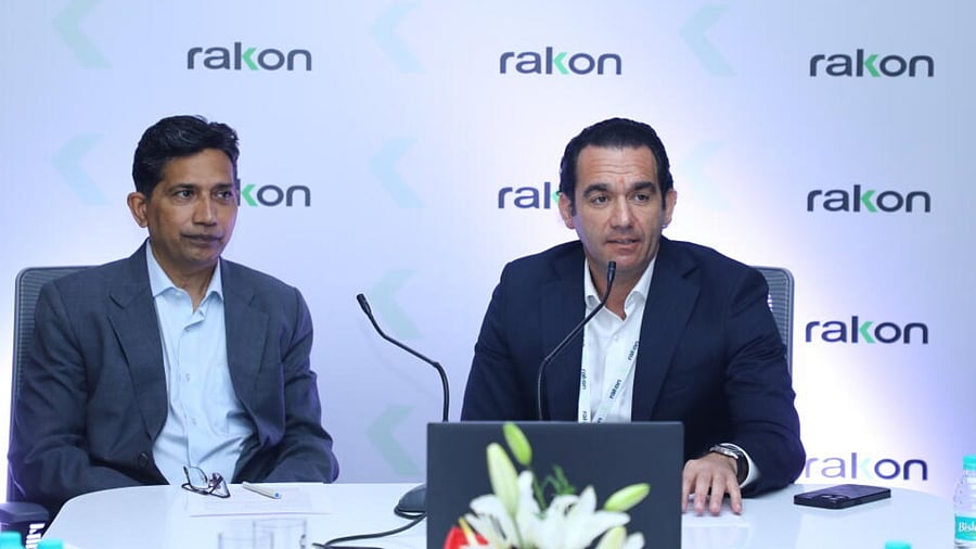 Rakon CEO Sinan Altug (R). Credit: DH Photo