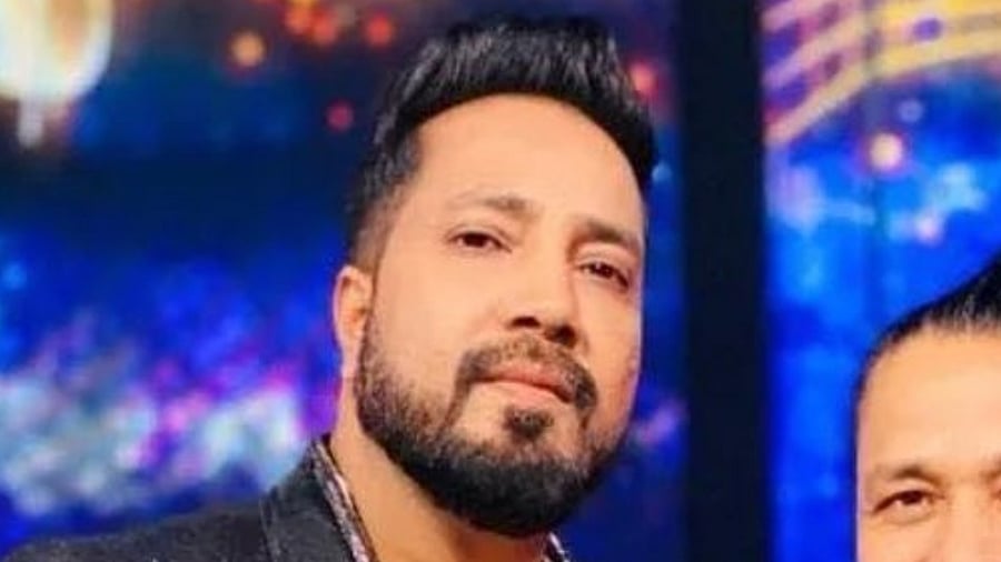 Singer Mika Singh. Credit: Facebook/Mika Singh
