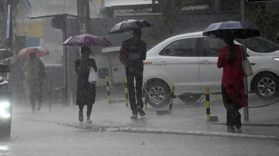 A Prasad, a senior scientist with the IMD, stated that these weather patterns were typical during the monsoon season. Credit: DH Photo