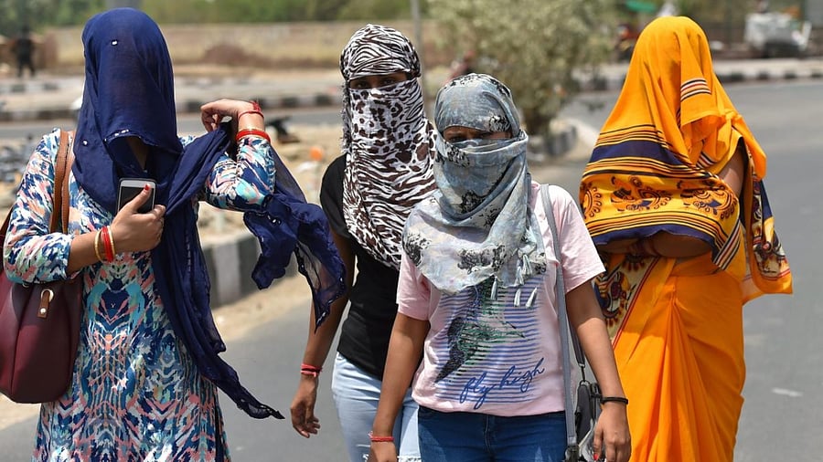 Maximum temperatures are predicted to hover around the 35-degree Celsius mark during the period. Credit: PTI Photo