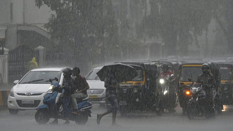 Rain in Mumbai. Credit: PTI Photo