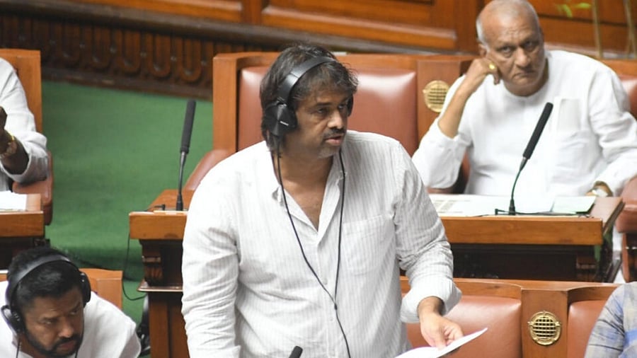 Karnataka minister Madhu Bangarappa. credit: DH Photo